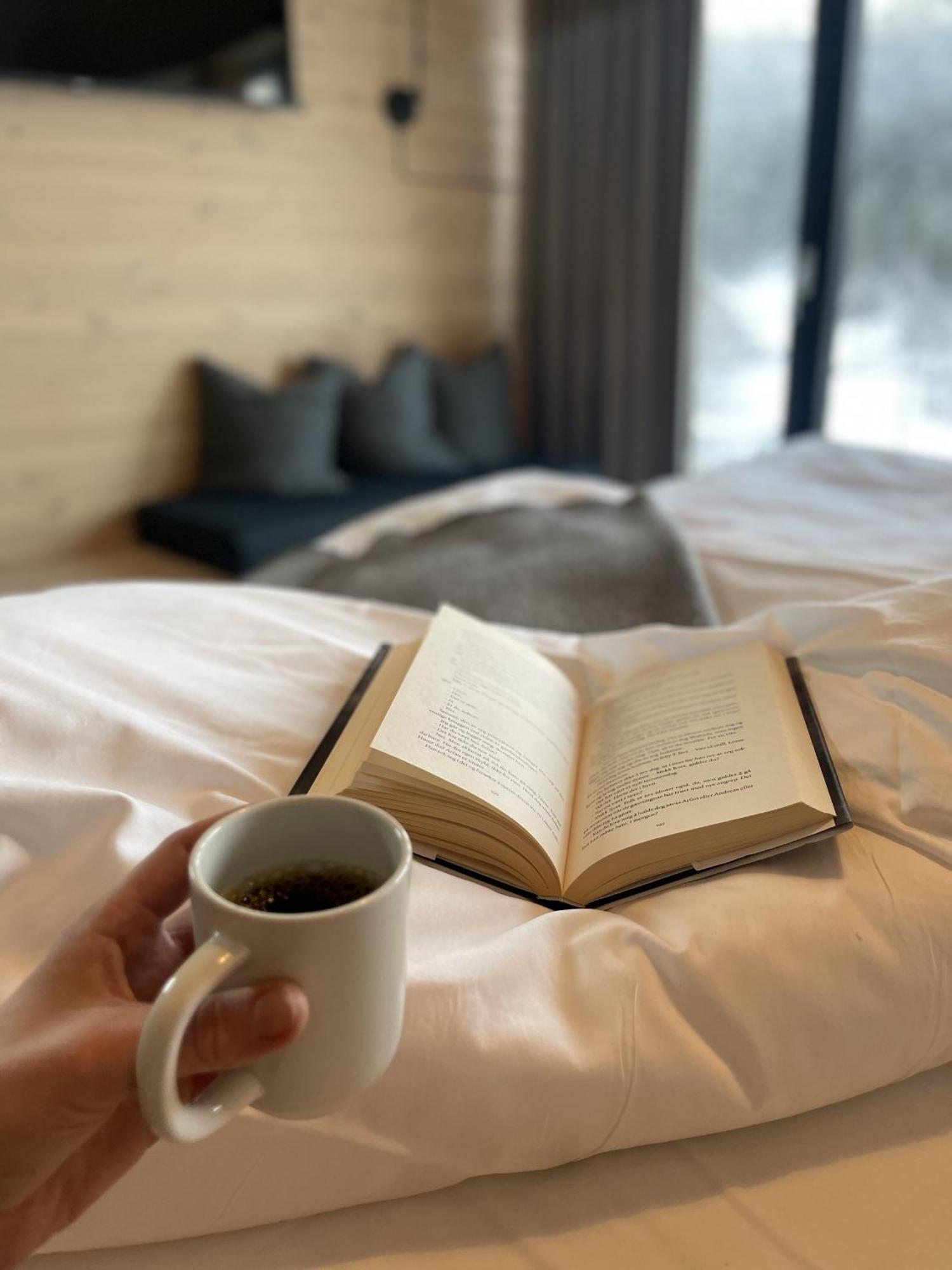 Brimibue Hotel Lom Zewnętrze zdjęcie